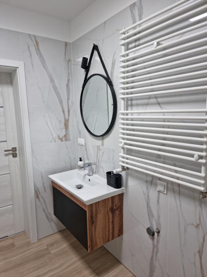 Perlowy Apartament Kutno Esterno foto